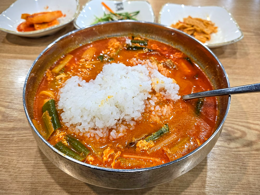 춘천 육개장 맛집 '육대장 퇴계점' - 13