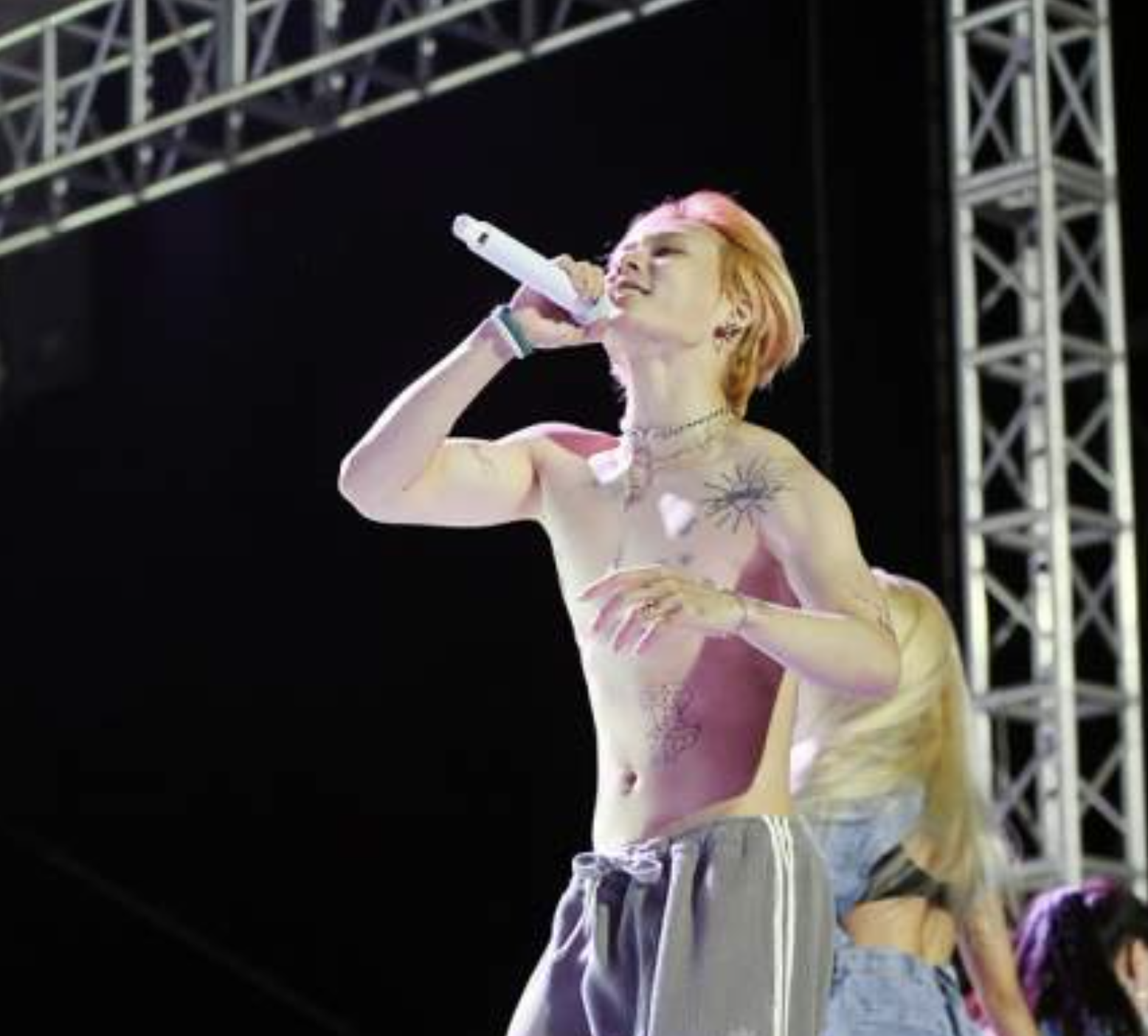 던 몸매
