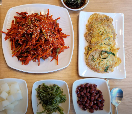 전현무계획2 대구 무침회 납작만두 57년 원조 맛집