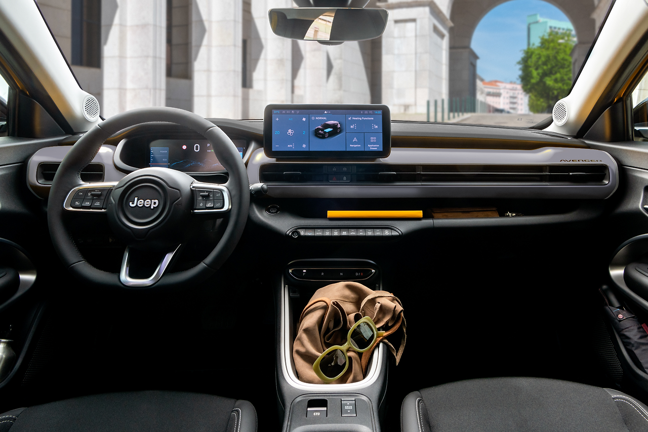 2024 지프 어벤저 EV 가격 및 사양: 구매 전 필수 정보