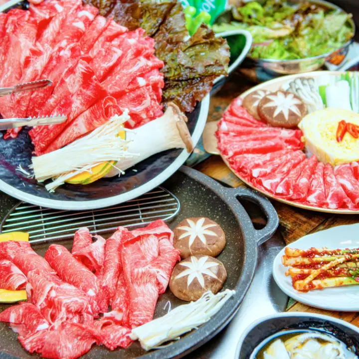 비주얼 심쿵 4계절 내내 피는 한우눈꽃전골 추천 식당 경남 김해 맛집