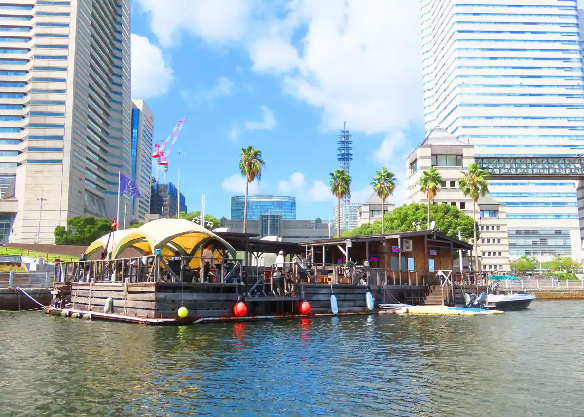 카페&바 헤밍웨이 요코하마