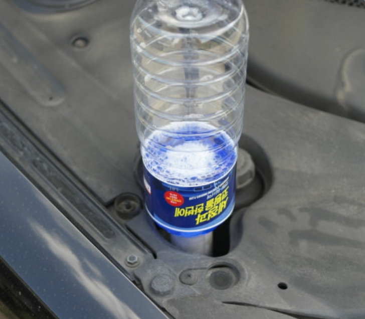 자동차 워셔액 보충법