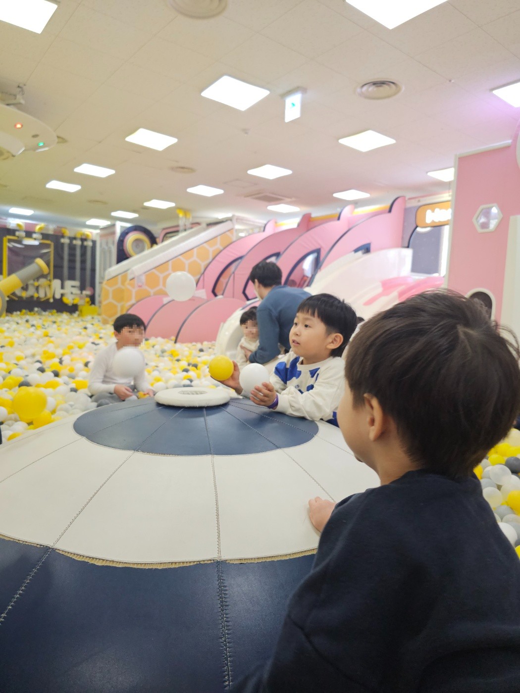 양산 모다아울렛 7층 키즈카페 &amp;#39;와따플레이&amp;#39; 방문 후기