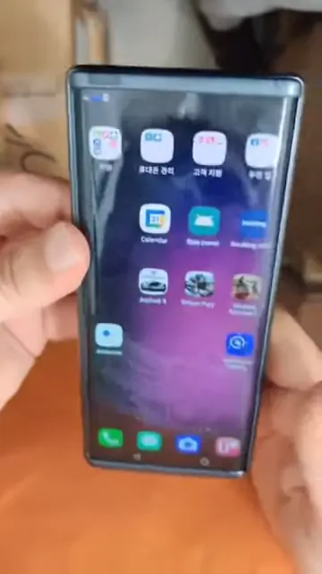 LG 롤러블 스마트폰 실물