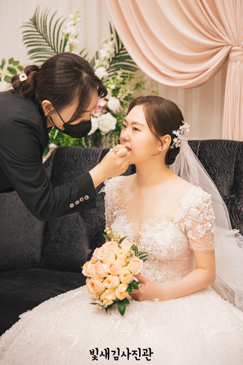 수원 디에스컨벤션 본식스냅 촬영 후기 13