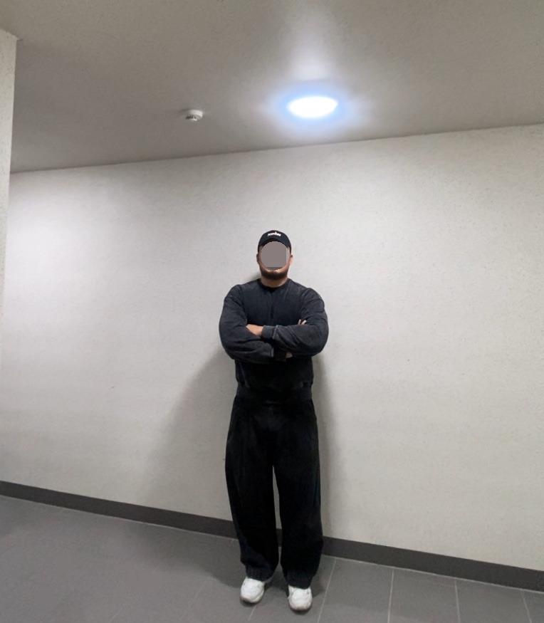 데일리룩('25. 11. 16.)윅wick 워싱볼캡 모자, 소버먼트 스톤워싱 빈티지 맨투맨, 무신사스탠다드 데님와이드 벌룬팬츠, 뉴발란스 스니커즈 WX608WT NBPT9F704W