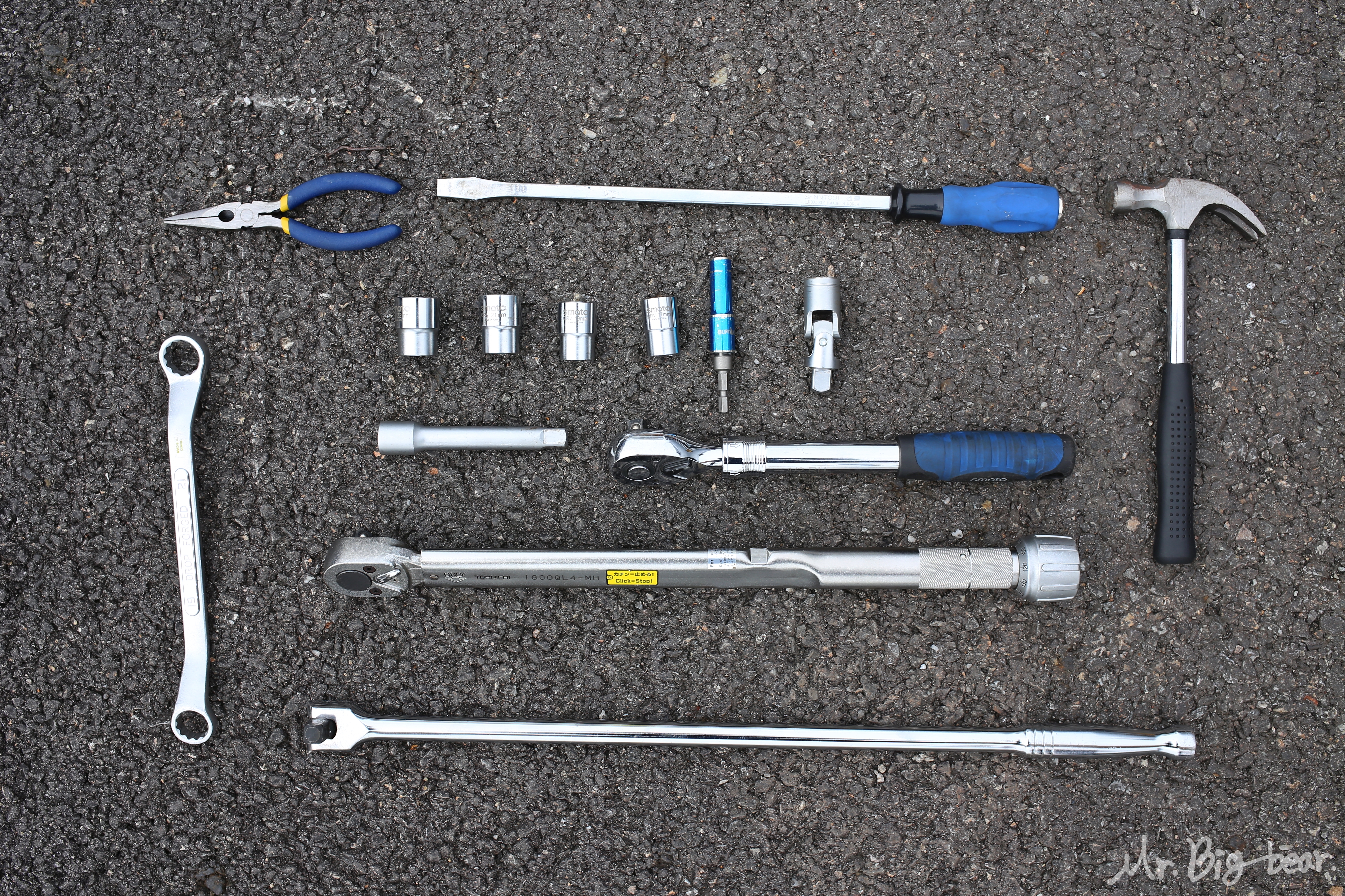 프론트 로워암 교체 공구