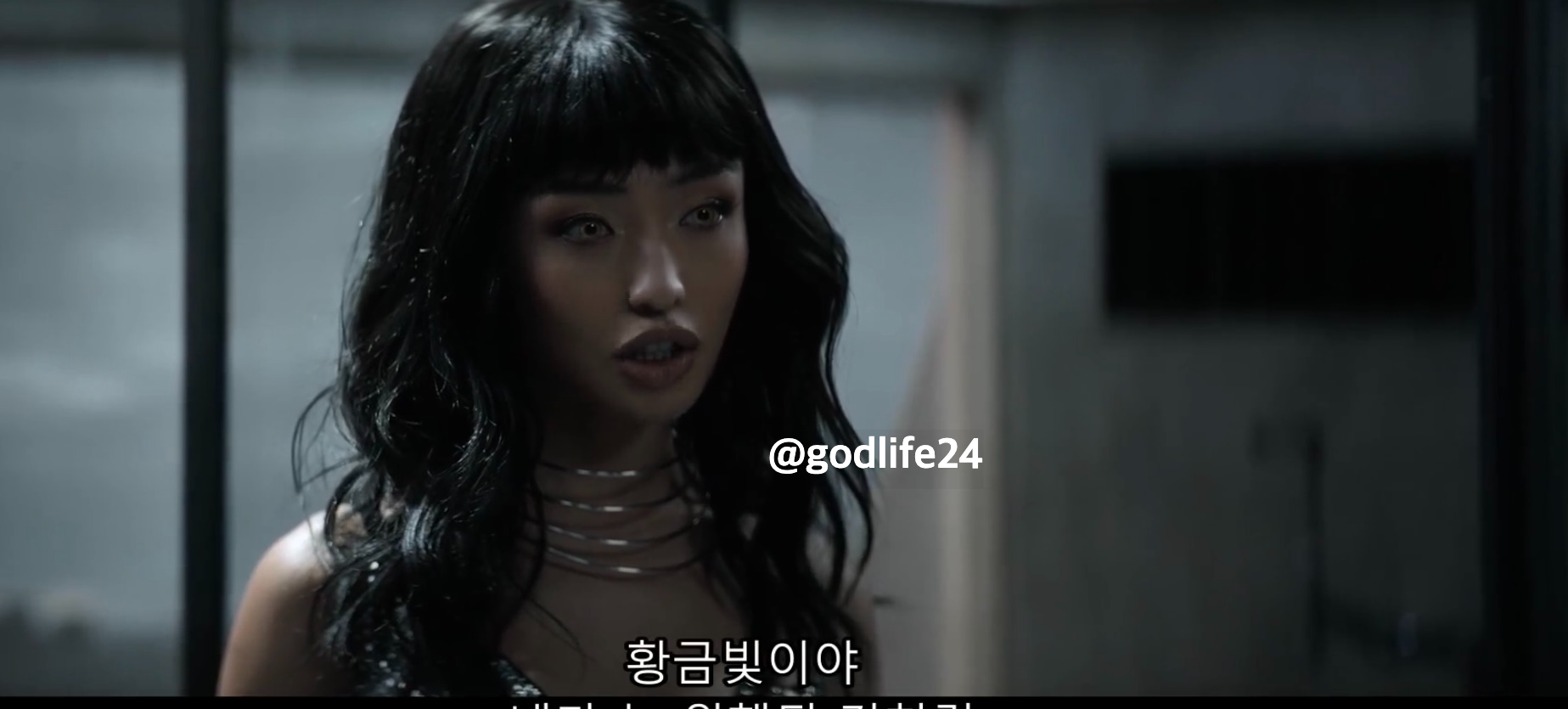 영화 어글리