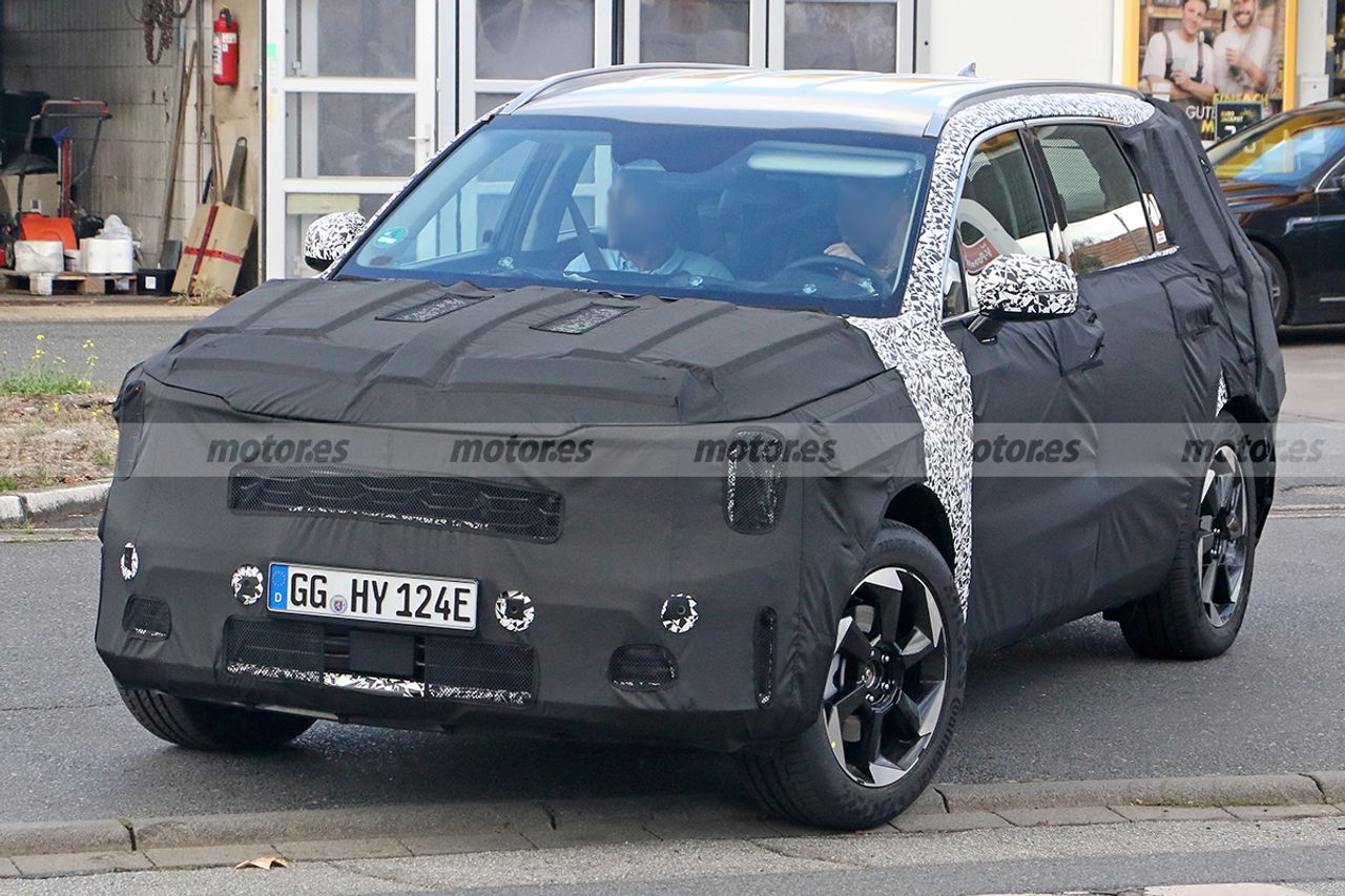 기아 '쏘렌토 페이스리프트' 위장막 테스트카 (KIA SORENTO FACELIFT)