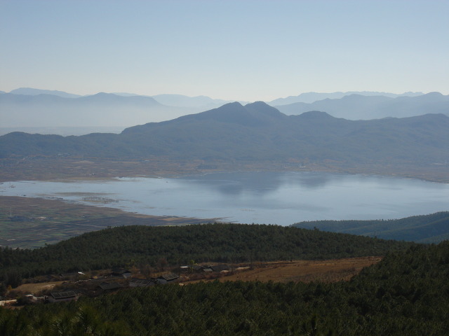 다른 스타일의 모자를 쓴 여인들: 이미 결혼한 부녀 관련 이미지6