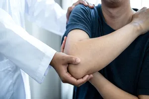 어깨-회전근개파열-증상