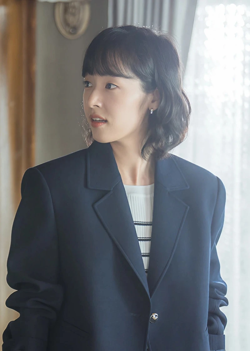 드라마 닥터슬럼프에서 이홍란 역을 맡은 공성하