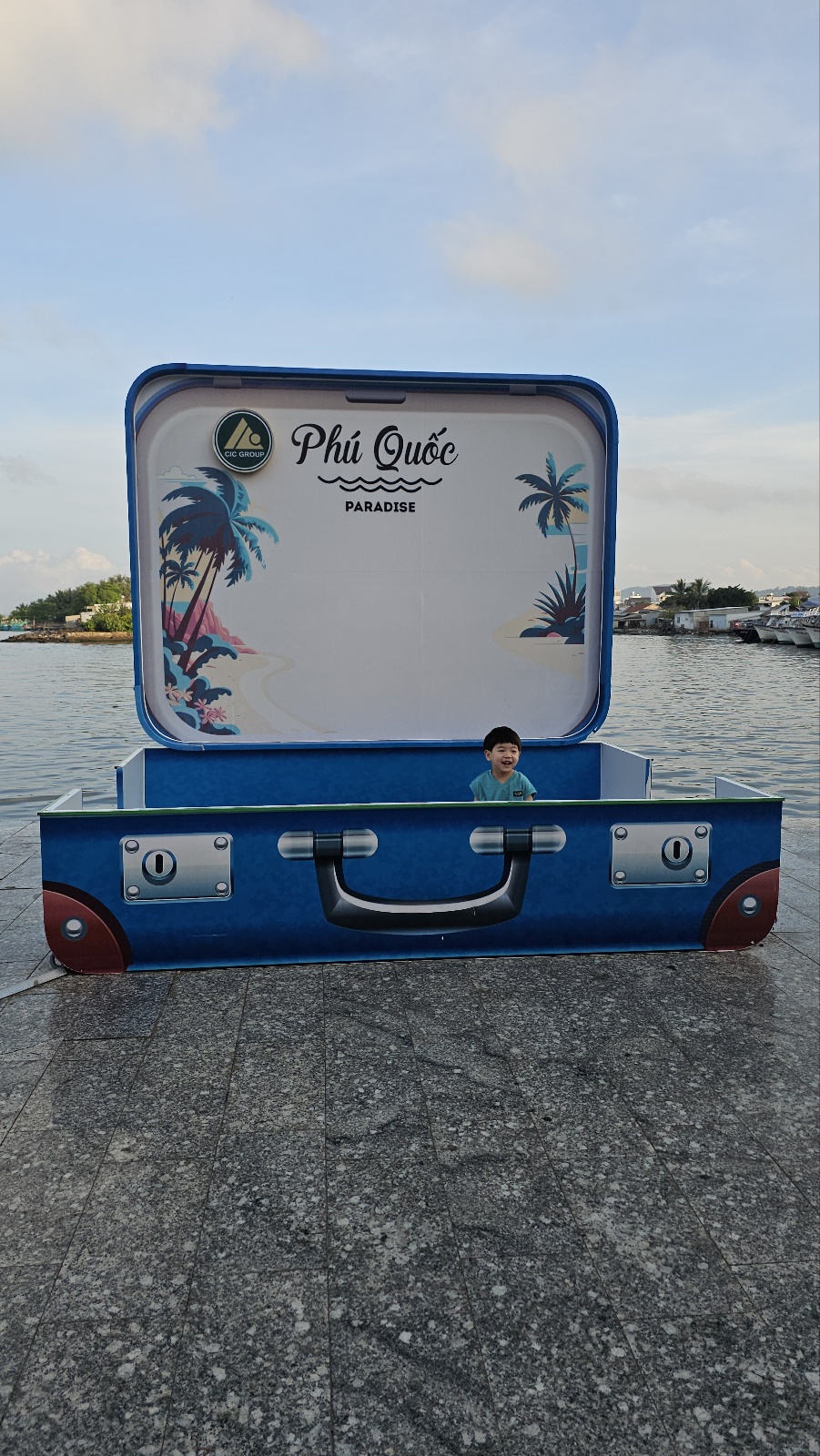 [25.3월] 푸꾸옥 #4&amp;#124;씨쉘 호텔 근처 아침 산책-딘까우 사원(Dinh Cau Temple)