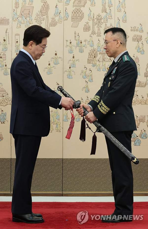 이상렬 대장 초고속 진급 이유｜중장 5개월 만에 4성 장군&middot;비육사 ROTC&middot;지상작전사령관