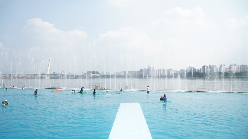 한강수영장 물놀이장 사진