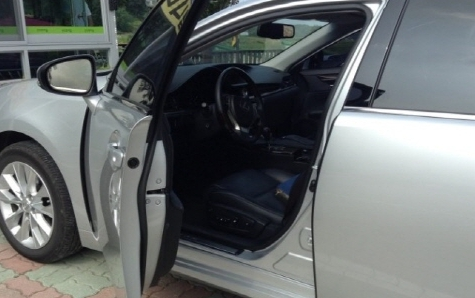 자동차_문열고닫기