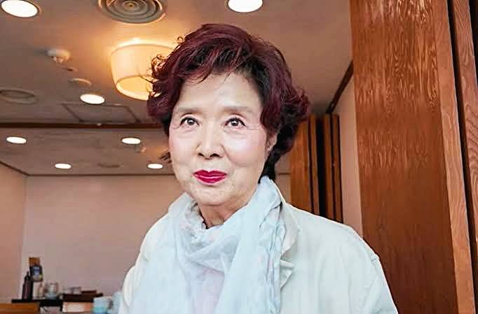 윤미라
