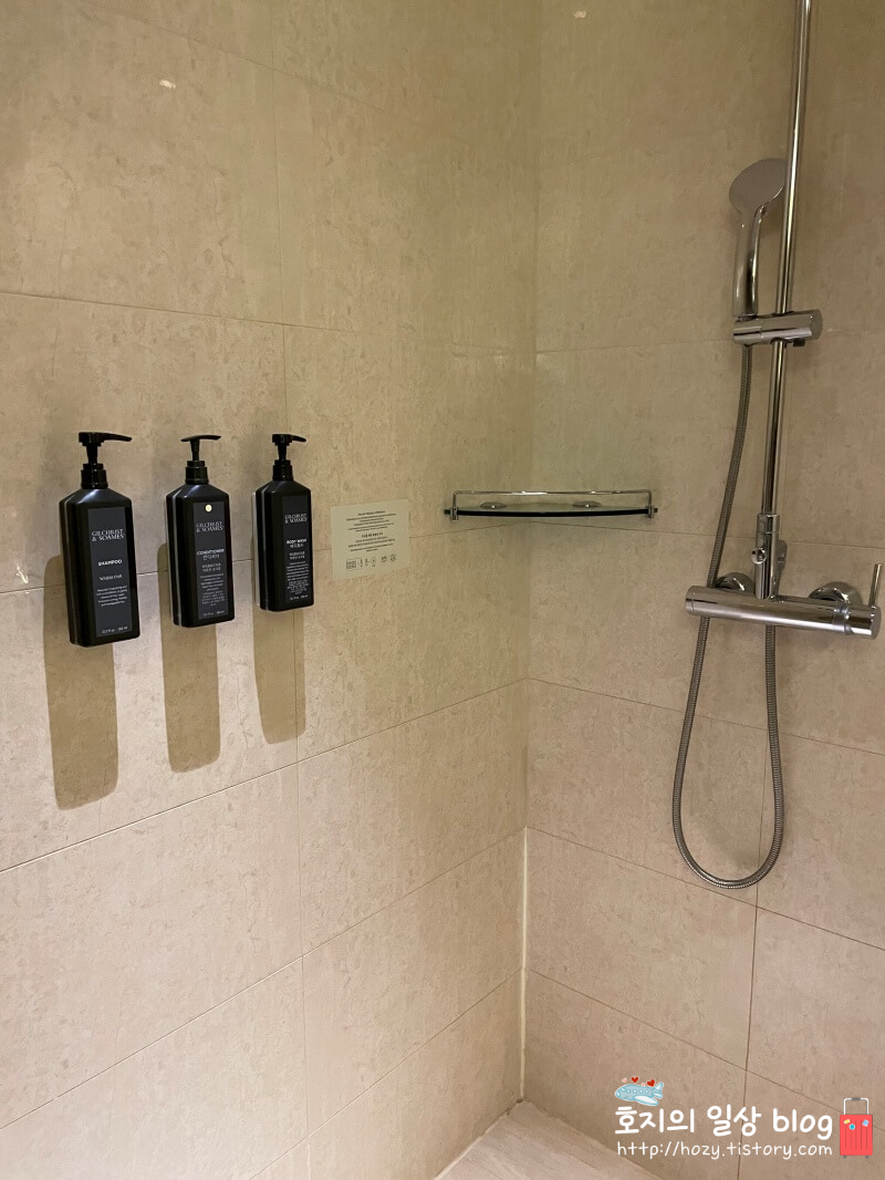 송도 쉐라톤 디럭스룸 욕실 샤워부스