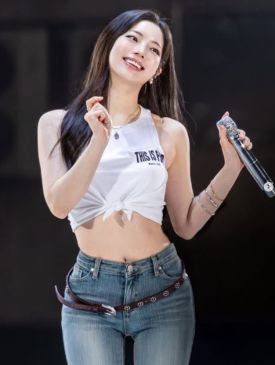 트와이스 북미 투어 55만 관객 돌파! K-팝 걸그룹 역대 최다 기록 및 일본 국립경기장 최초 입성 총정리