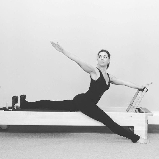 헬스 케어 트렌드 속 필라테스 강사 역할 사진 첨부