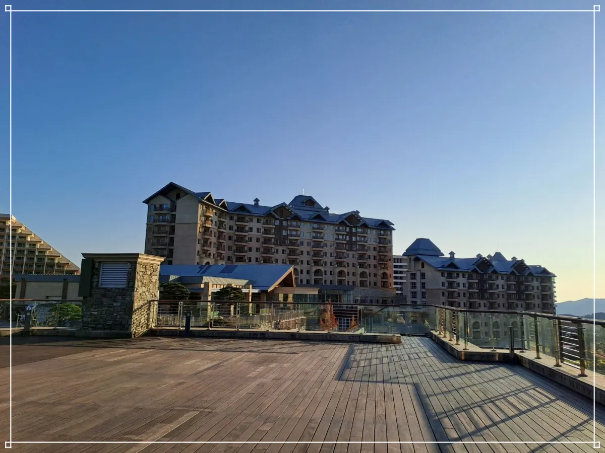 속초-옥상에서바라본소노캄델피노