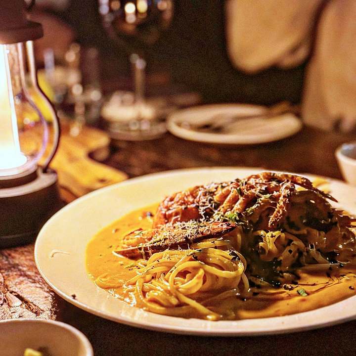 신사 가로수길 맛집 추천 생방송투데이 실크 육질 된 비밀 물 만난 갈비 우대갈비 토마호크 스테이크 오늘방송 리얼 맛집