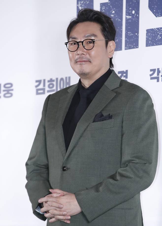 조진웅 소년범 출신 7년 전 고교생 동창 댓글 재조명 9호처분 이상 강도 강간