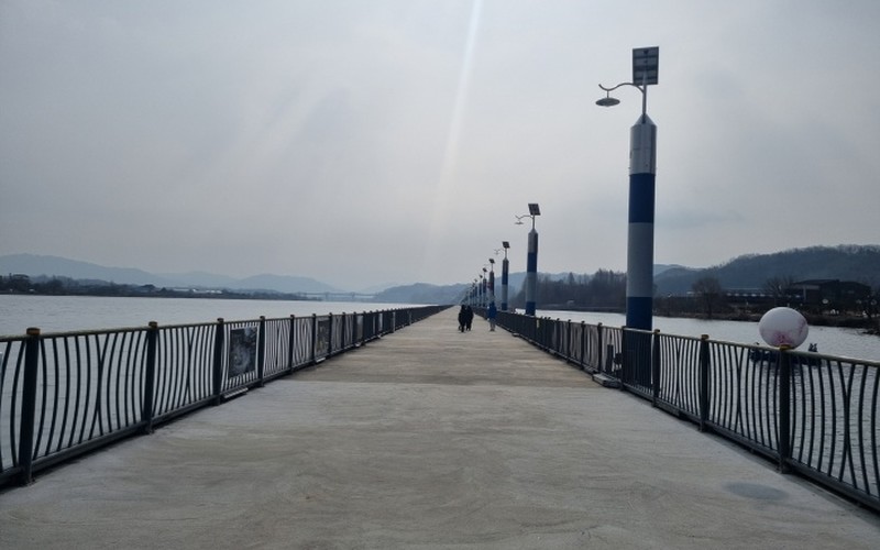 충주 중앙탑사적공원 탑평리 칠층석탑, 무료 주차 및 탄금호 무지개길 관람