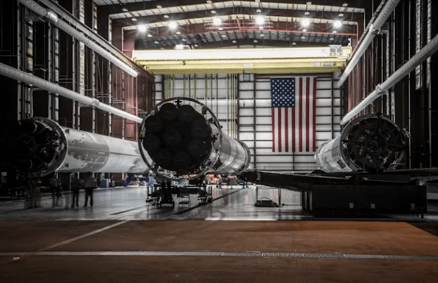 우주항공 ETF 전망: 한 달 수익률 50% 돌파 분석