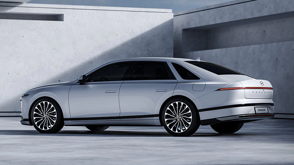 GN7 그랜저 후측면