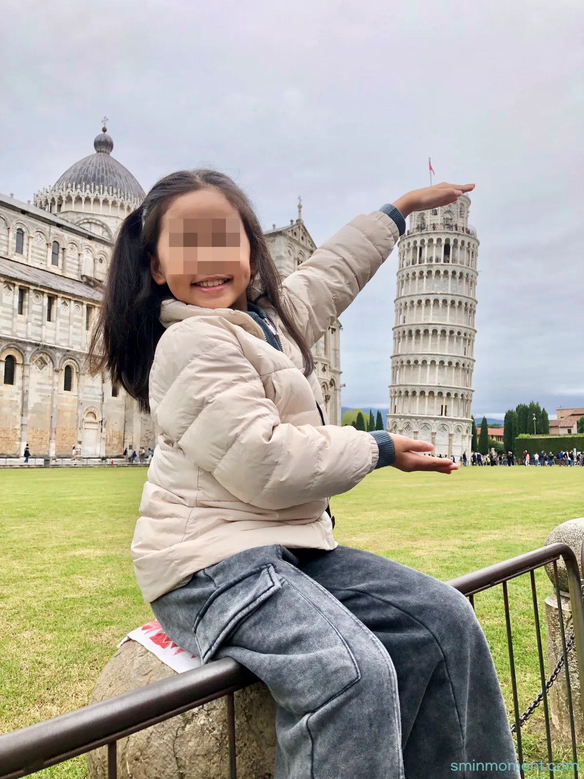 피사의사탑-기념사진-딸-아이