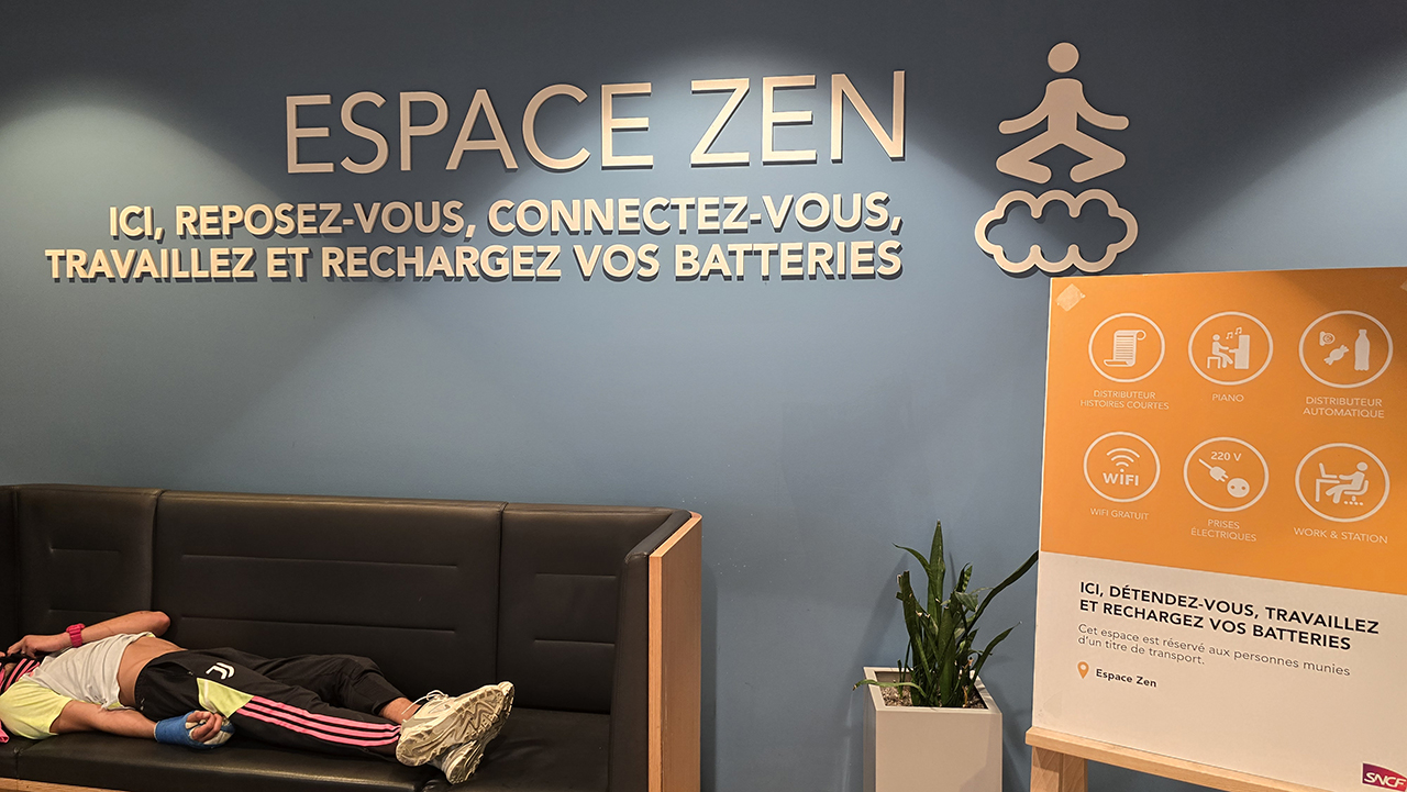 리옹 Perrache역 쉼터