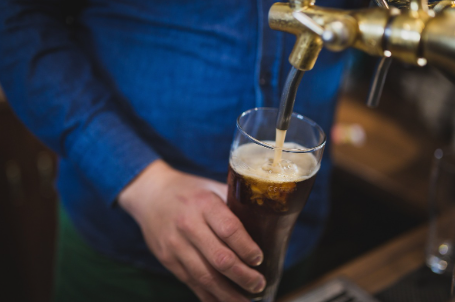 맥주를 주제로 한 예술 작품과 전시회의 중요성