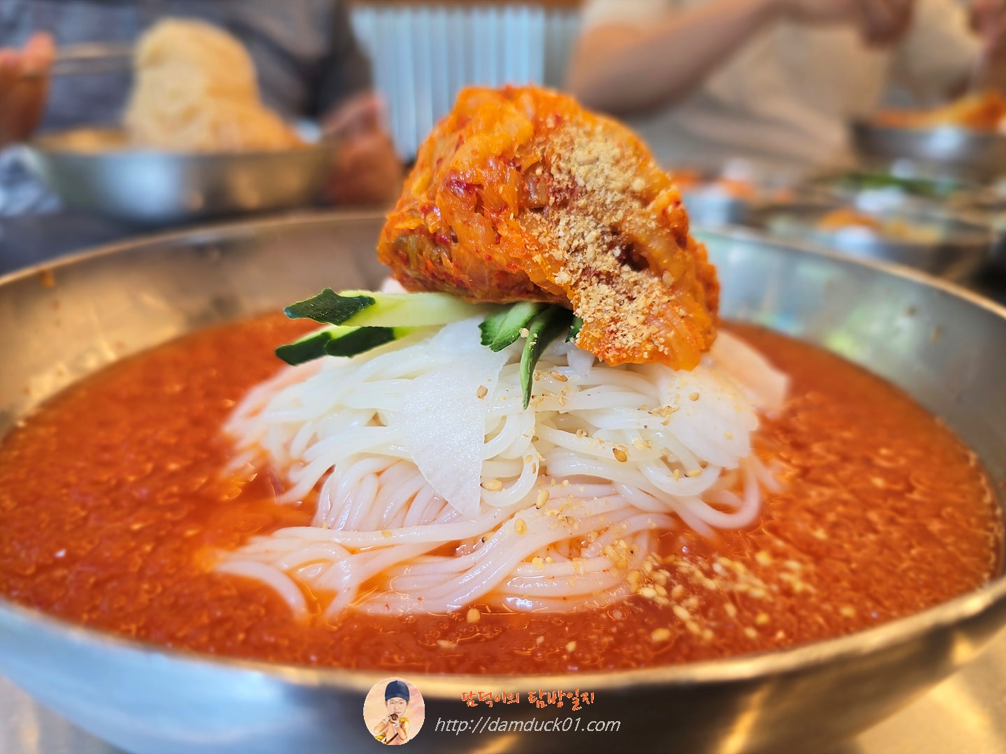 점심 김치말이국수