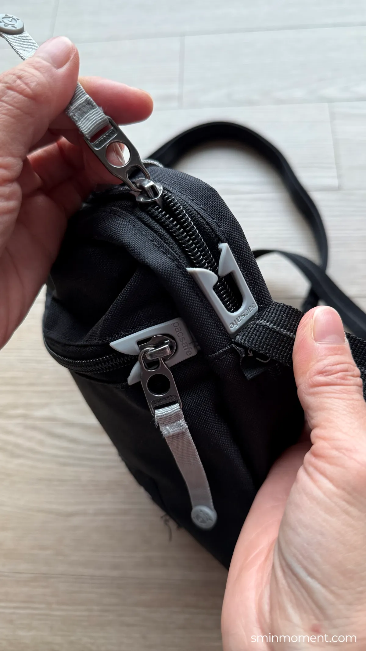 팩세이프가방-바디백-안전클립