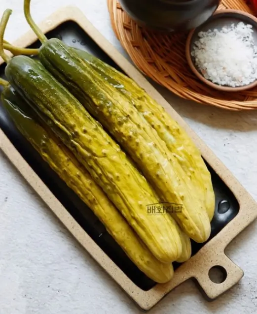 물 없이 오이지 담그는법