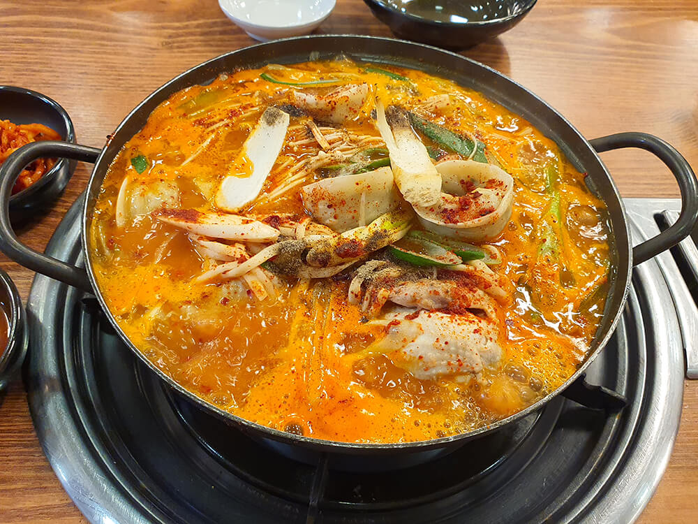 성남 중앙시장 수미식당- 닭한마리얼큰칼국수2