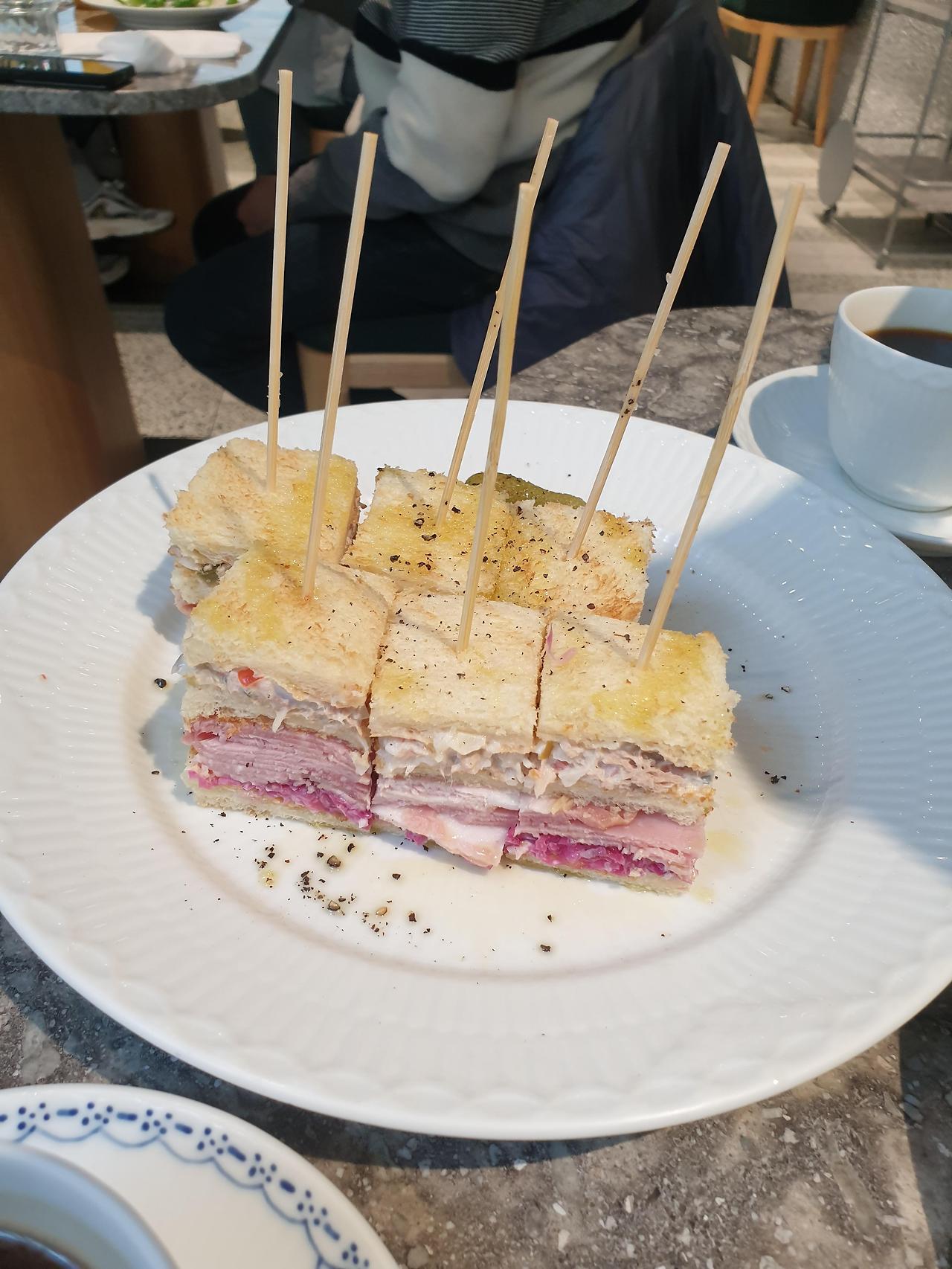 로랑스블랑 샌드위치