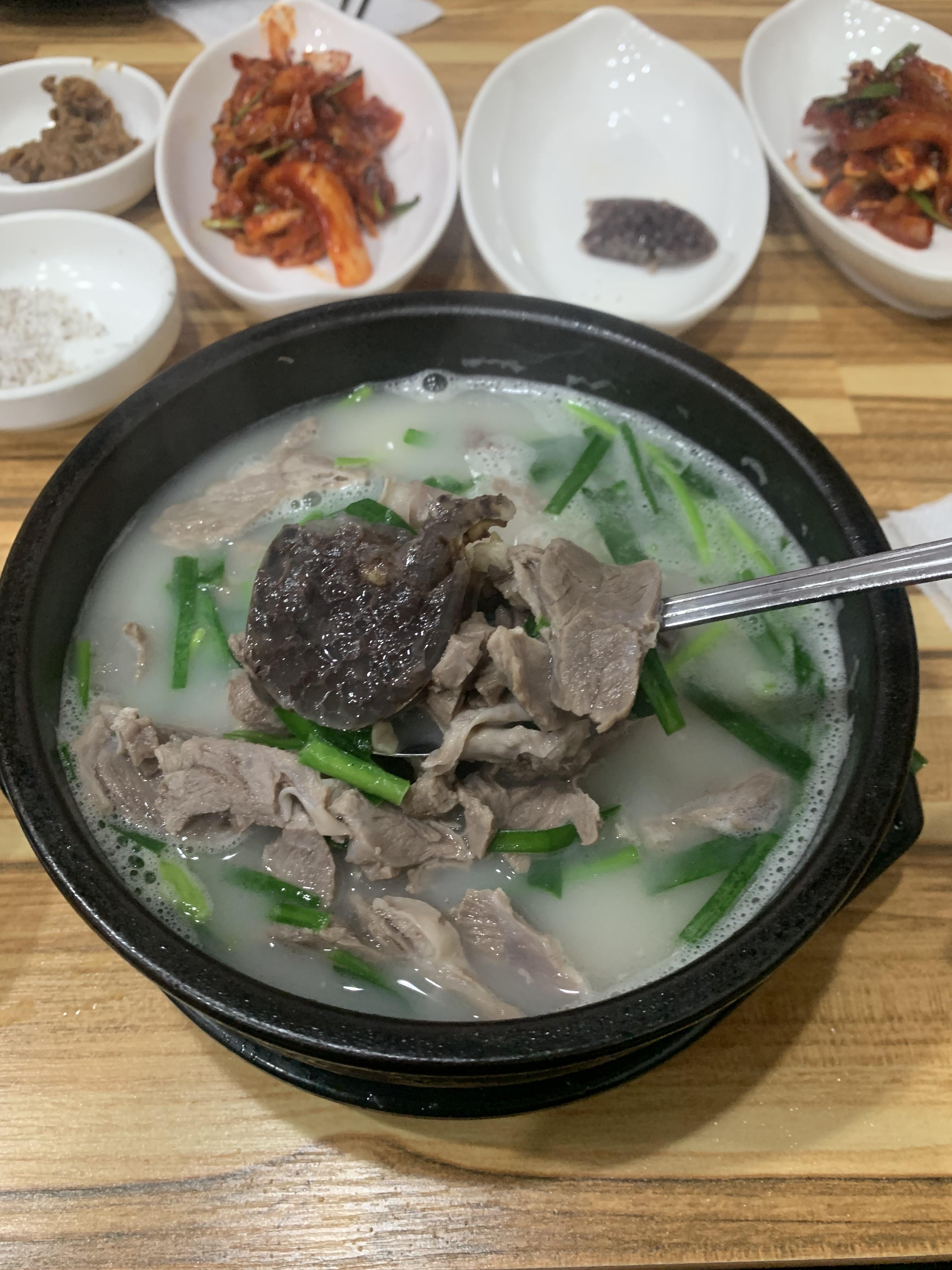 우성순대국
