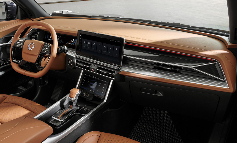 쌍용자동차 토레스 내부 인테리어 사진