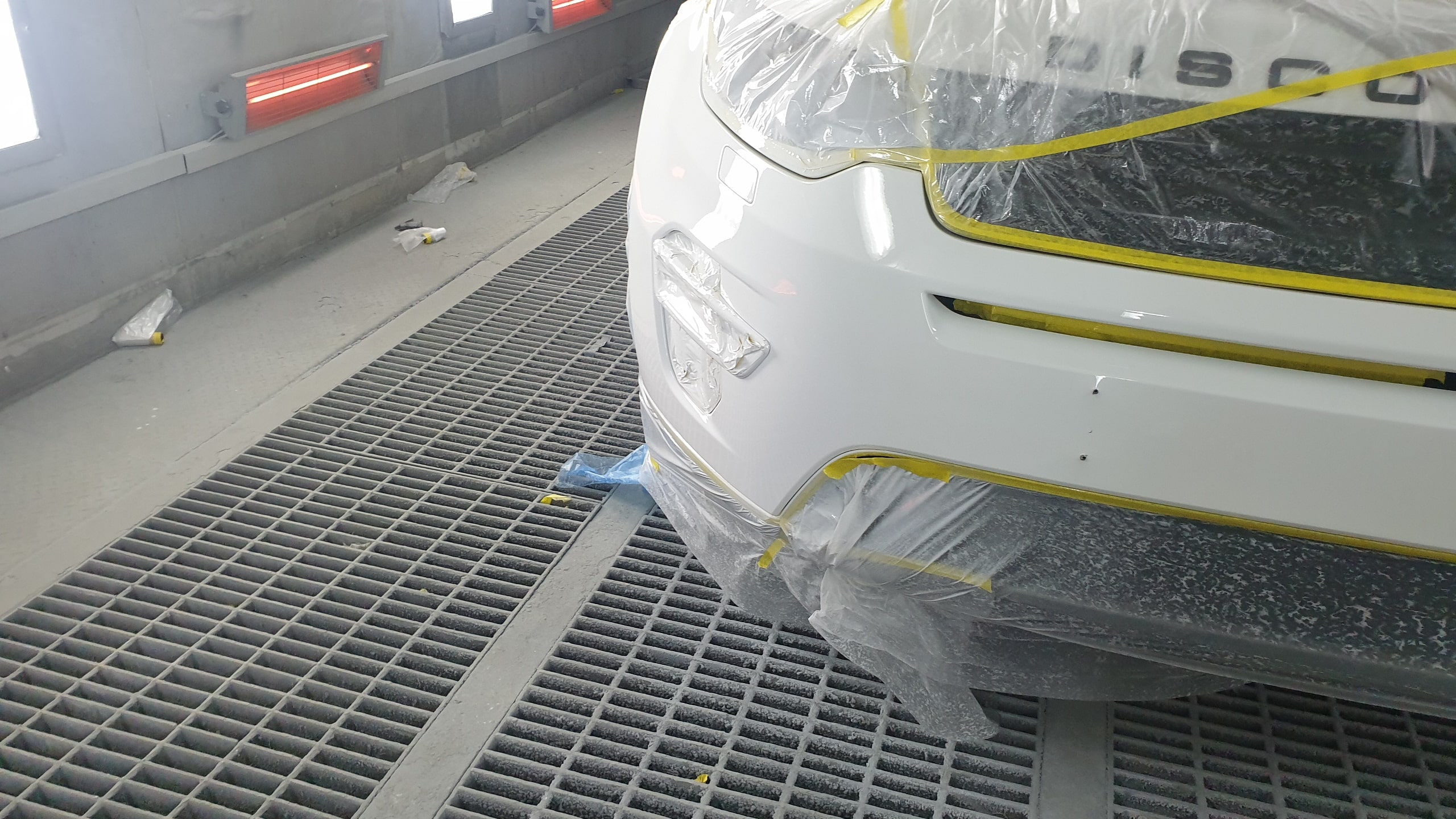 열처리 수입차 범퍼 부분도색 - 열처리