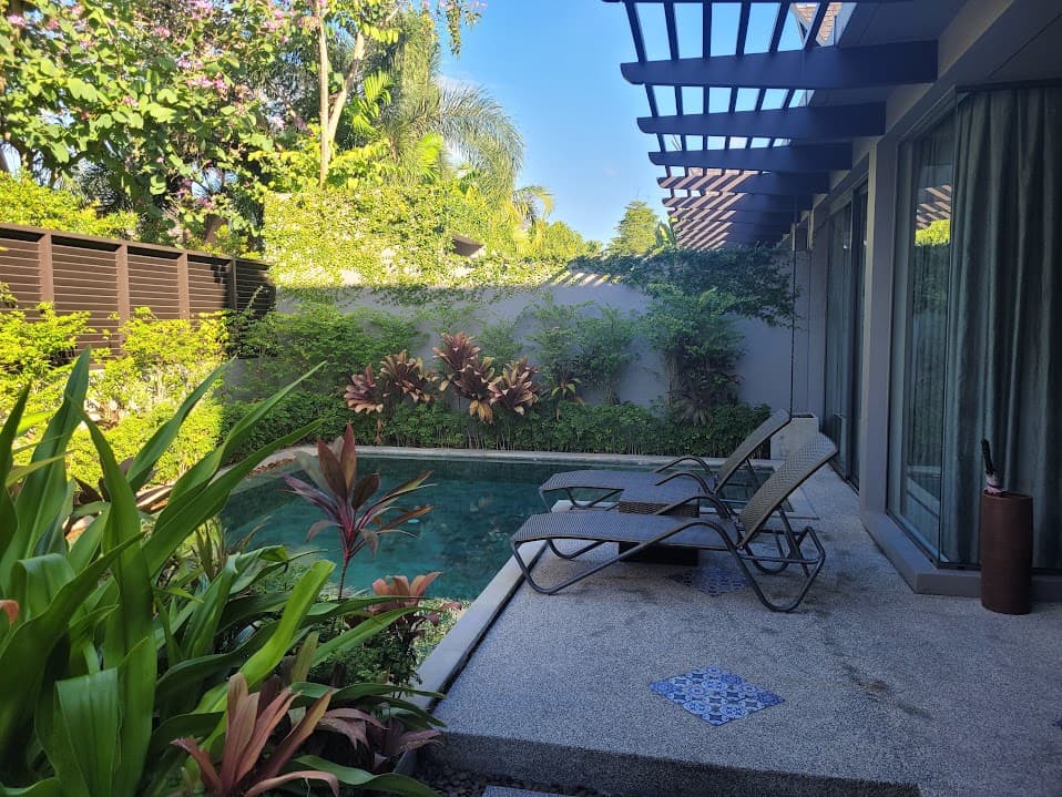 아난타라 마이카오 푸켓 원베드룸 풀빌라 수영장 전경