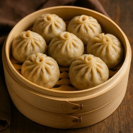 몽골의 보즈(Buuz) - 추운 겨울철 양고기를 넣고 쪄낸 몽골식 만두