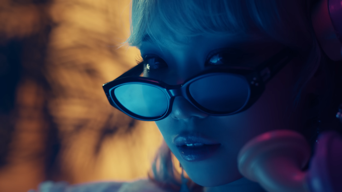 LE SSERAFIM &amp;#39;EASY&amp;#39; MV 캡처
