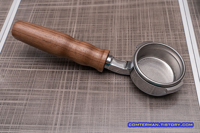 가찌아 바텀리스 포타필터