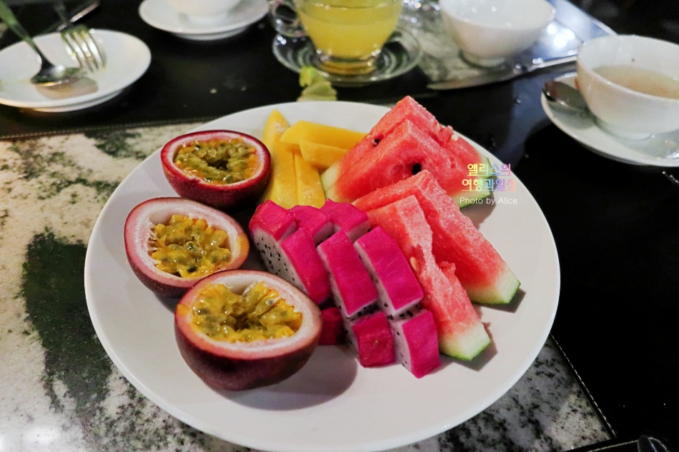 호이안 멀베리 컬렉션 실크빌리지 더 테라스 & 더뮤즈 조식, 디너 후기