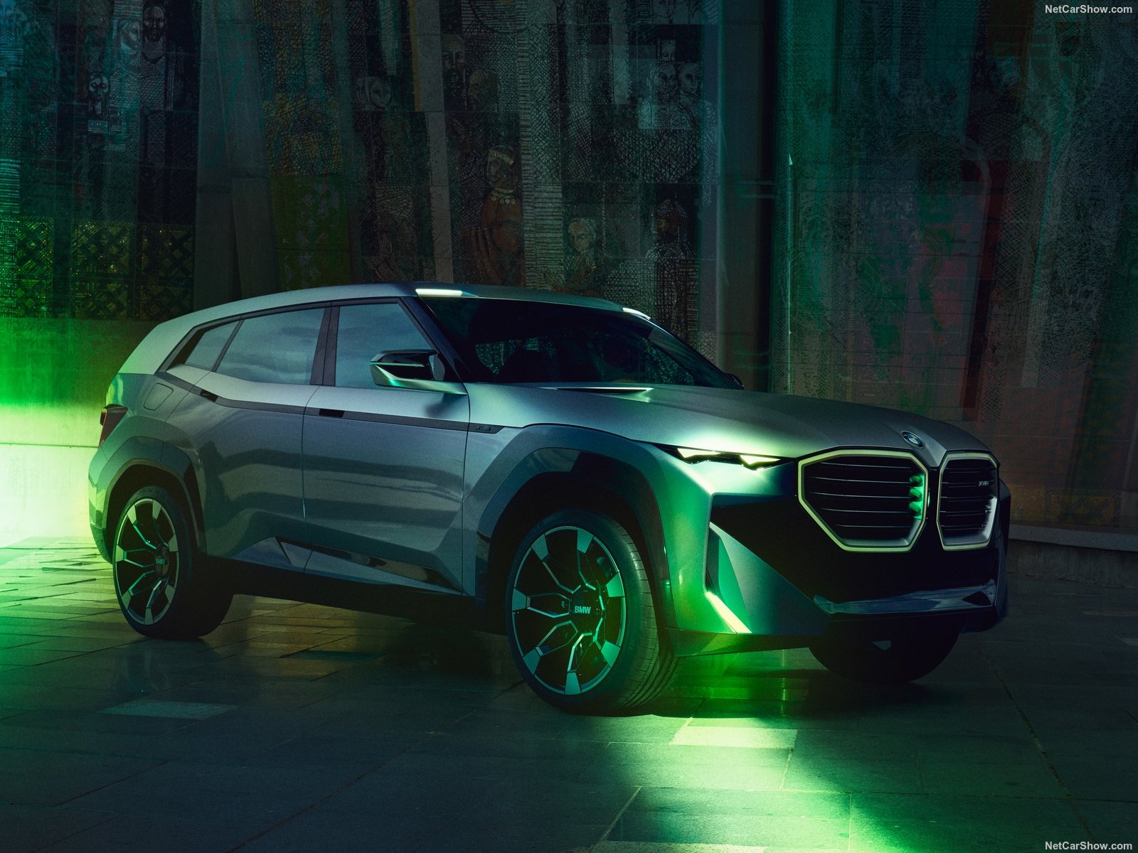 BMW XM