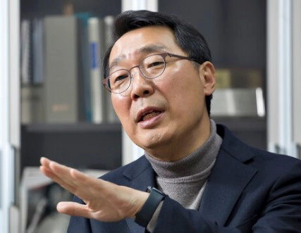 윤영찬 국회의원 프로필 나이 고향 학력 지역구