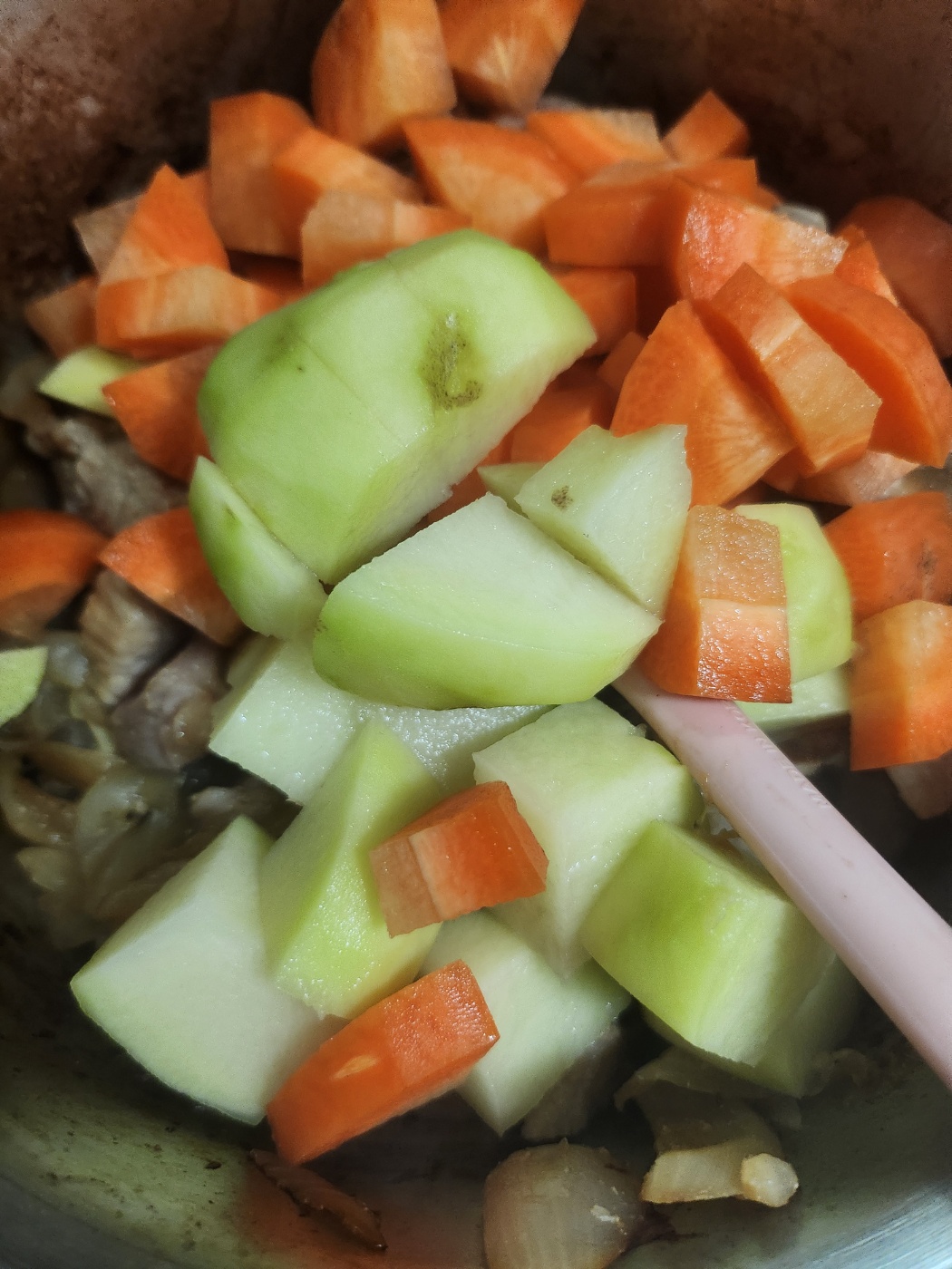 고기가-익으면-채소-투하